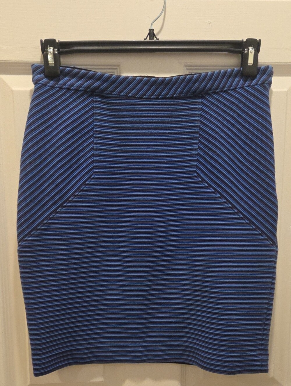 Ann Taylor Blue Striped Ponte Pencil Skirt